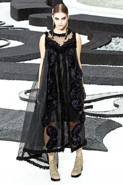 Look 80